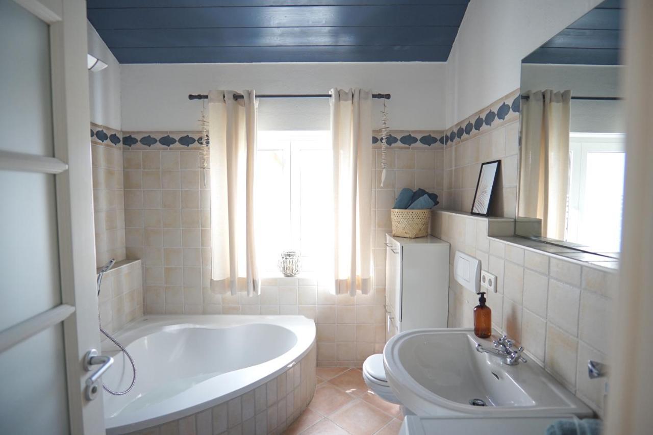 Exklusives Apartment & Balkon Лайнфельден-Эхтердинген Экстерьер фото
