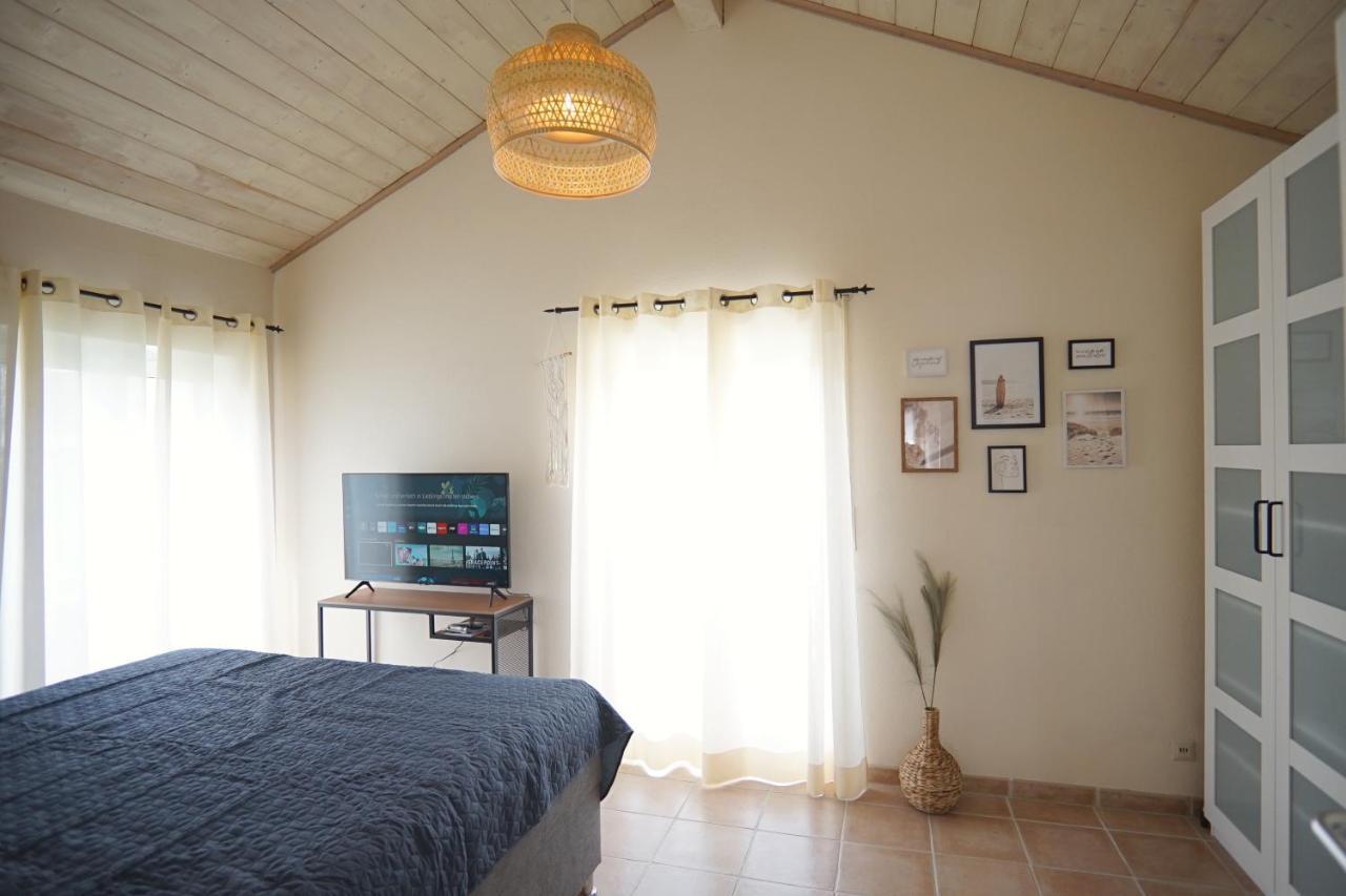 Exklusives Apartment & Balkon Лайнфельден-Эхтердинген Экстерьер фото