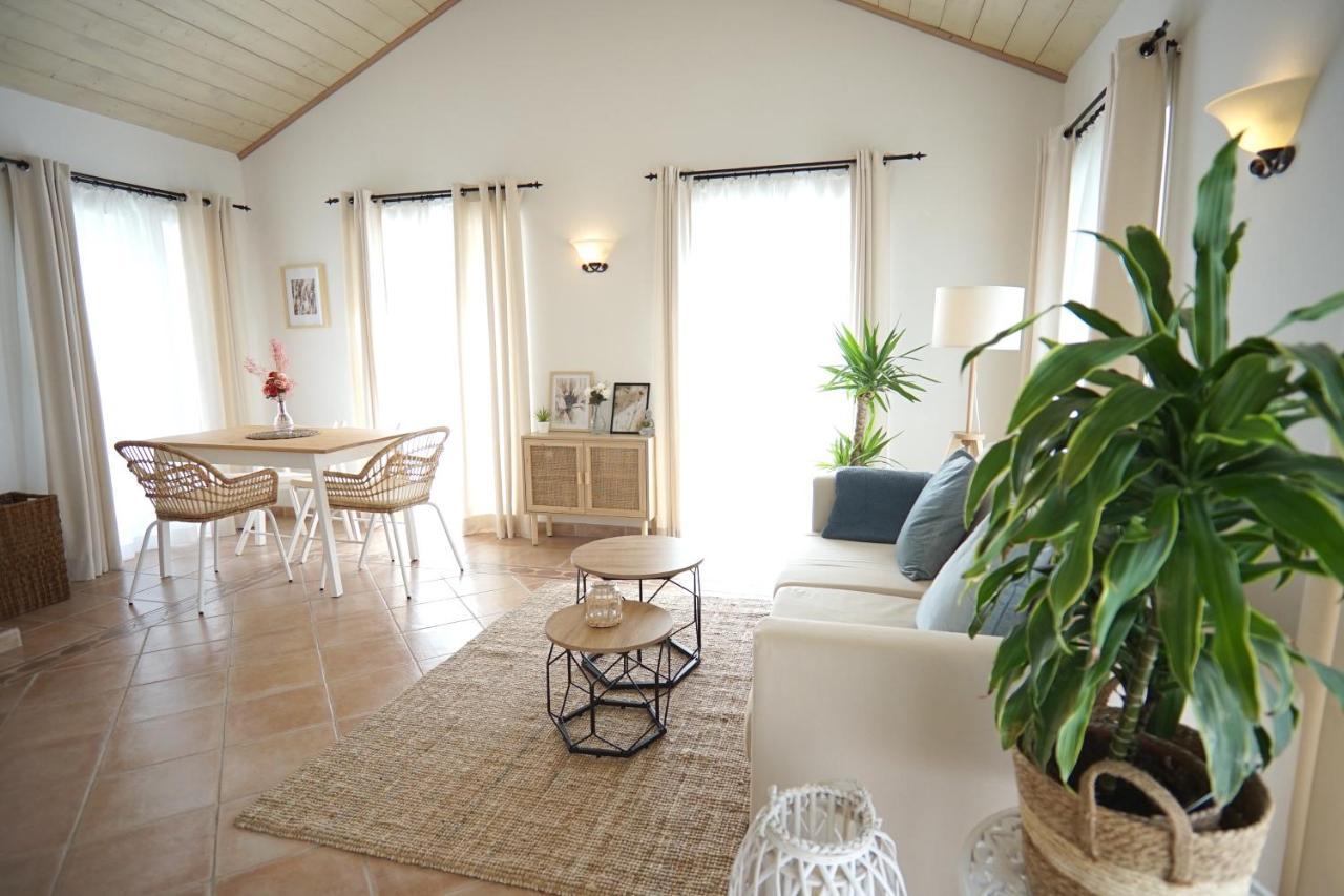 Exklusives Apartment & Balkon Лайнфельден-Эхтердинген Экстерьер фото